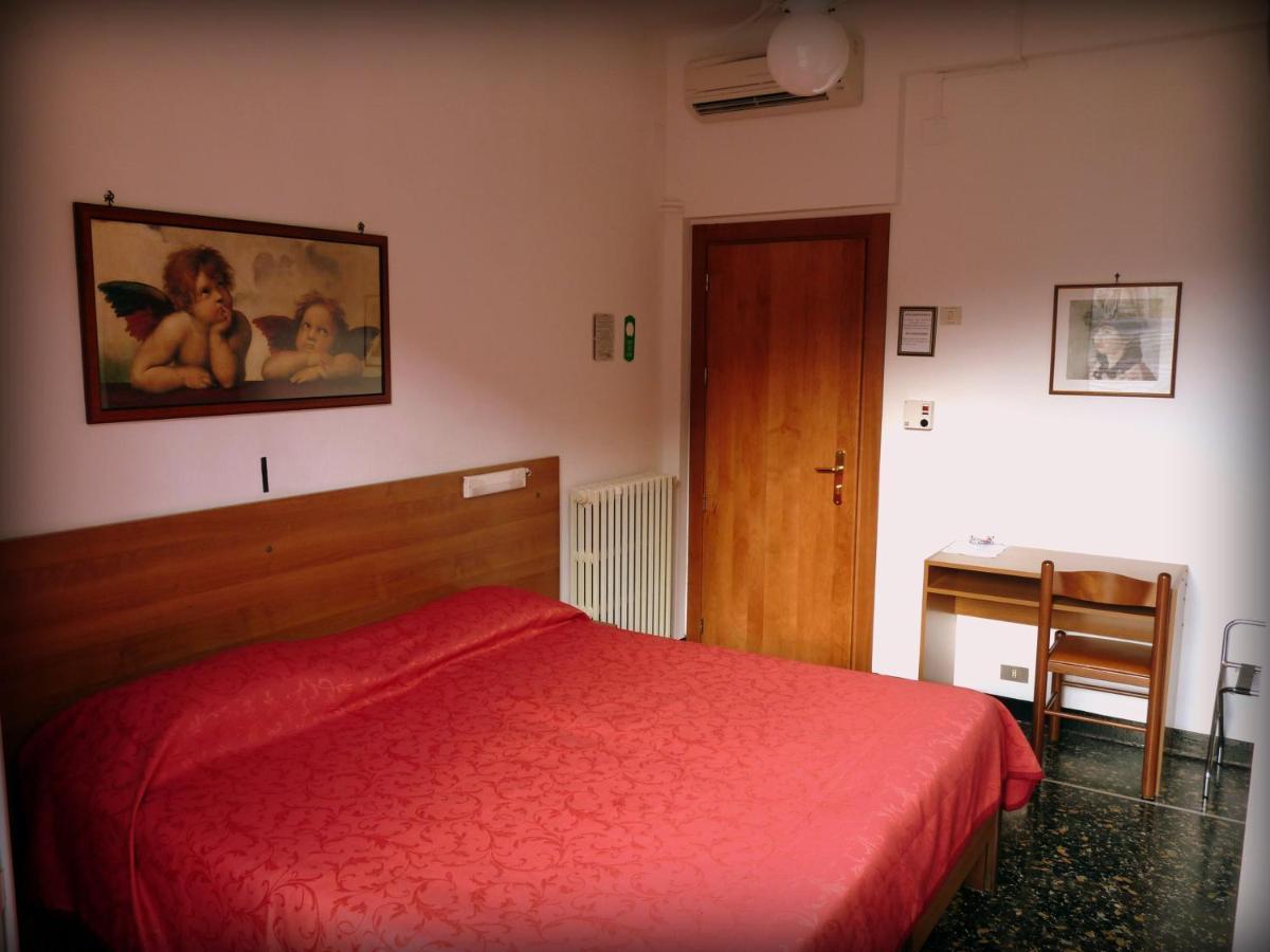 Hotel Triestina Noli Eksteriør billede